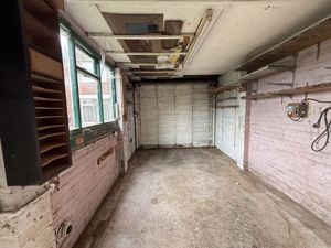 Photo 1- click for photo gallery